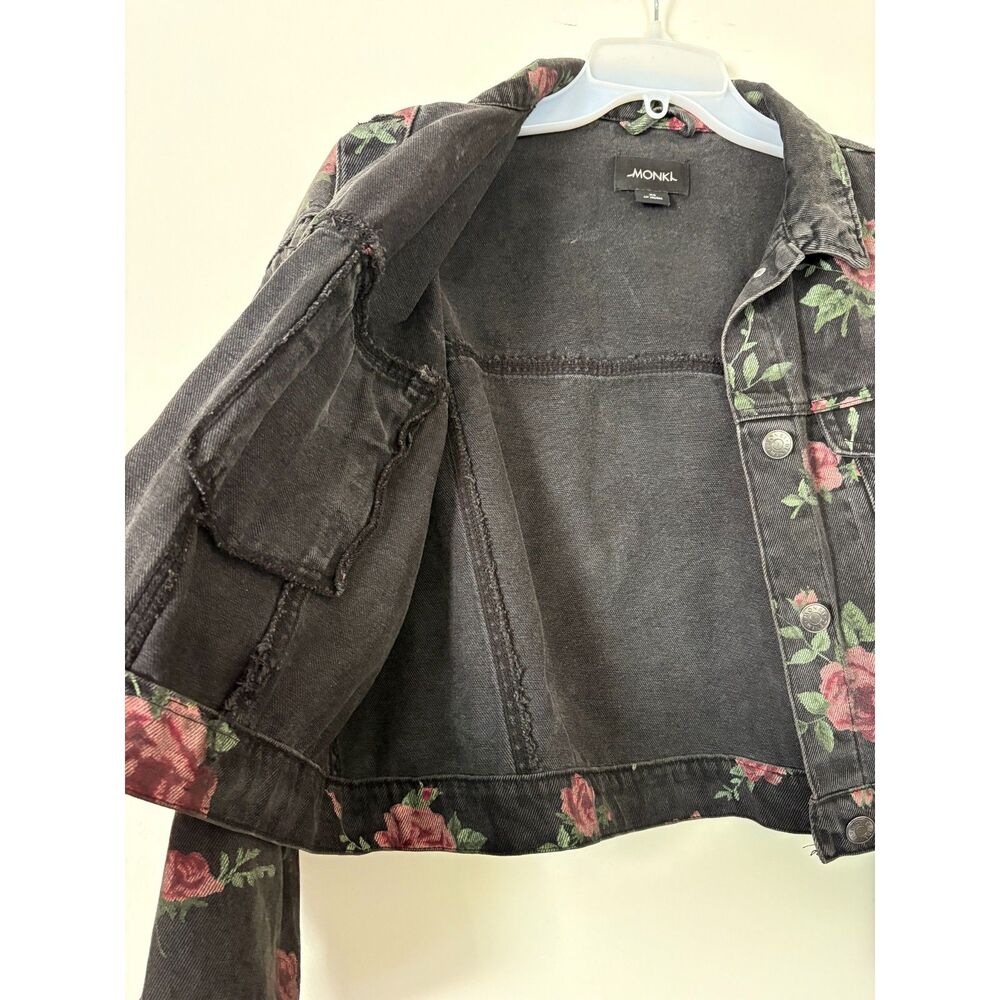 Monki Faded Black Denim Cropped Jacket Dusty Pink Rose XS Grunge Boho Floral - Picture 5 of 8